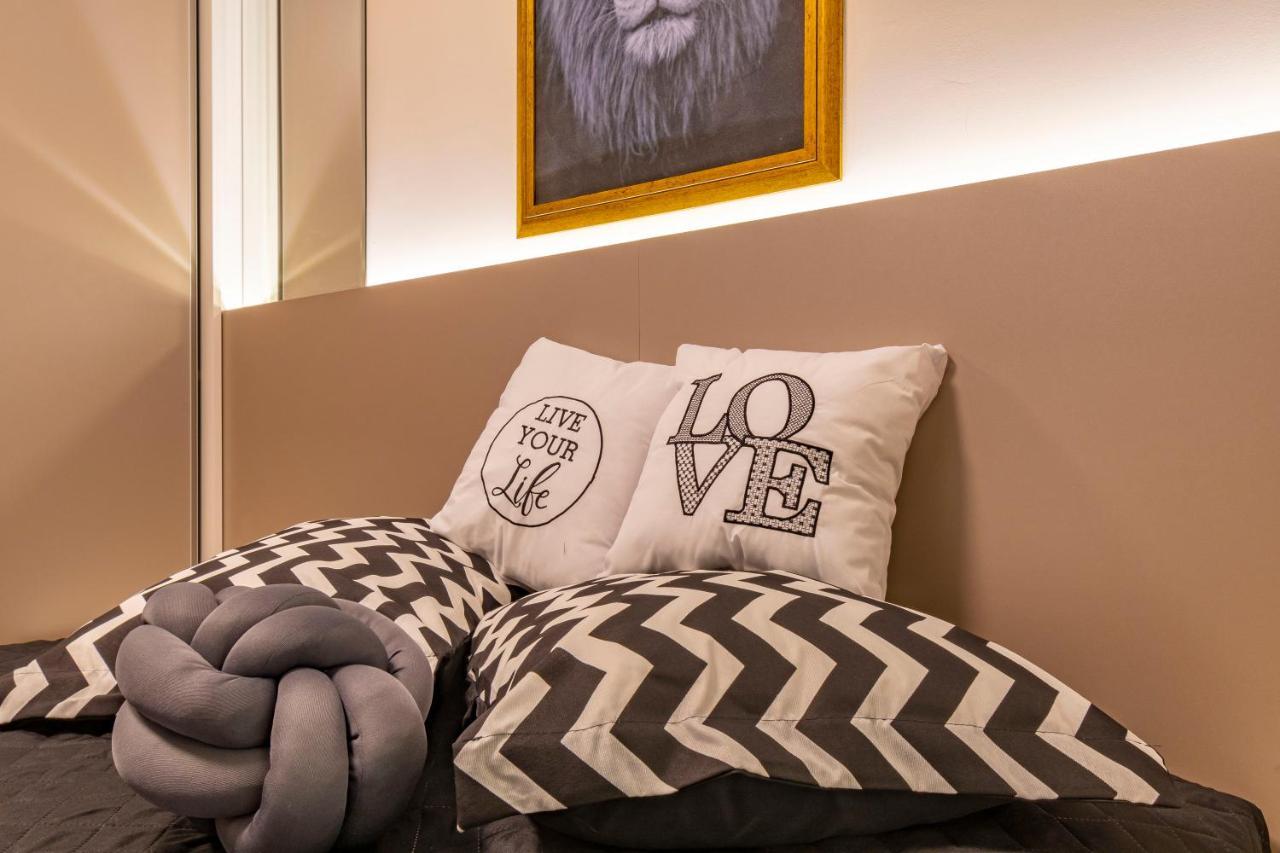 Apartmán D, Henrique Canela Exteriér fotografie